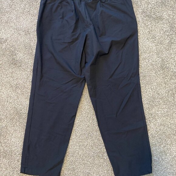 NWOT Cropped Black Calvin‎ Klein Performance Pants Women's Size Large - Picture 5 of 6